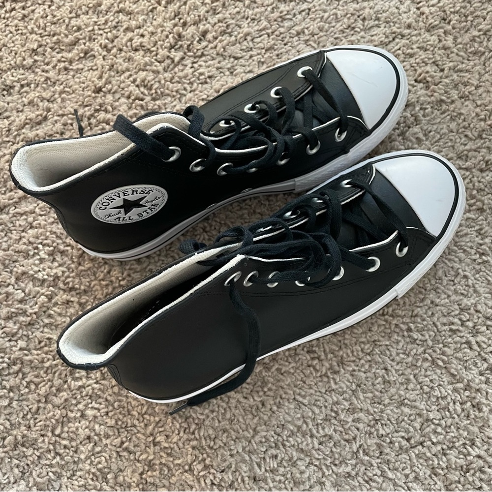 Converse Chuck Taylor All Star Lift Platform Leather size 8W/6M